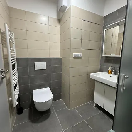 4u Centre * אולומוץ